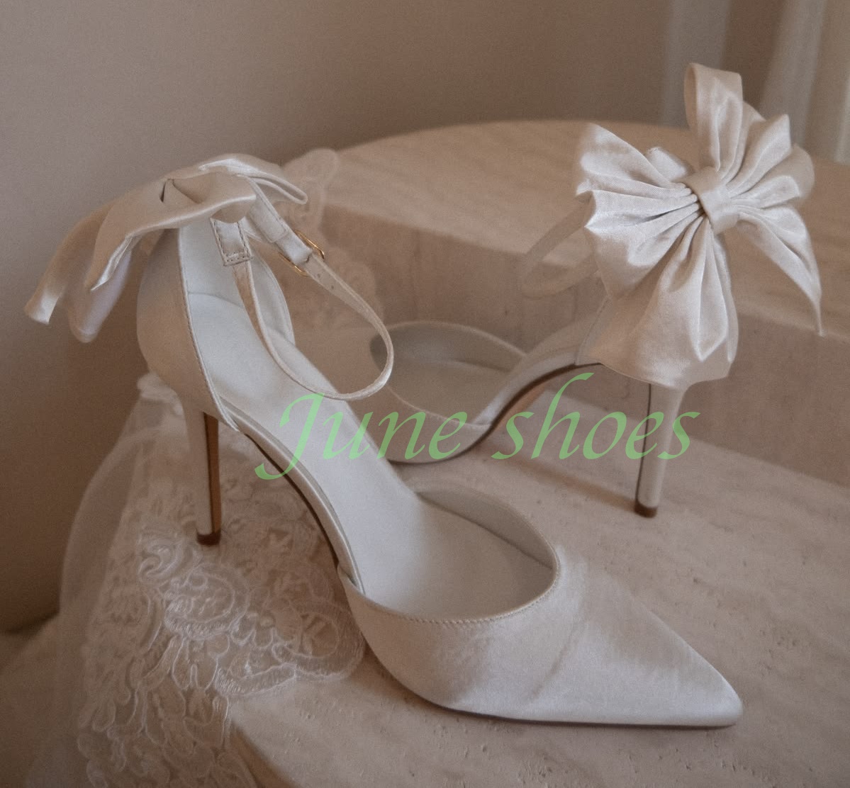 Satin Bow Tie - Escarpins élégants pour femme en satin